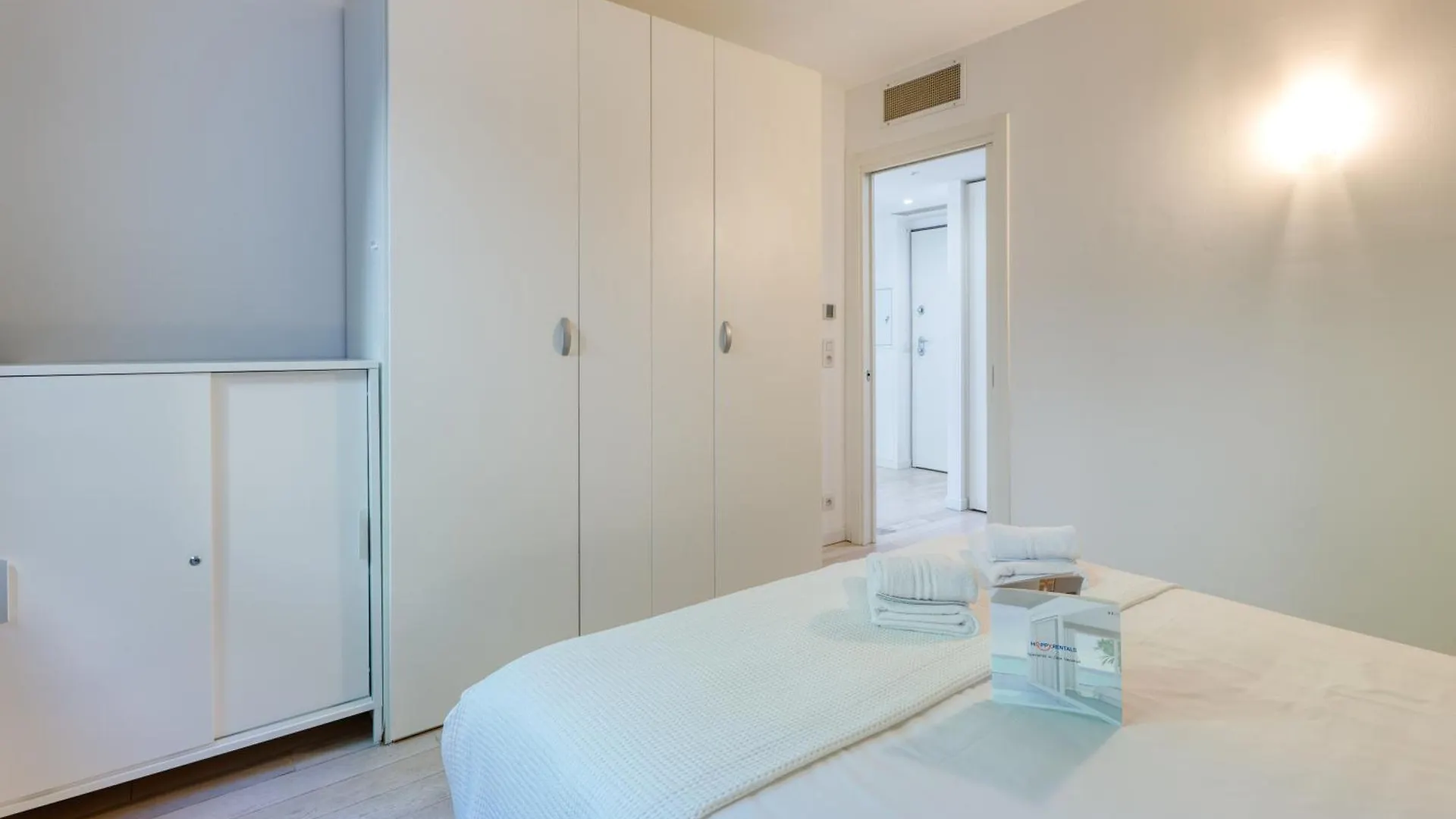 Apartment Les Terrasses De Roquebrune - Happy Rentals